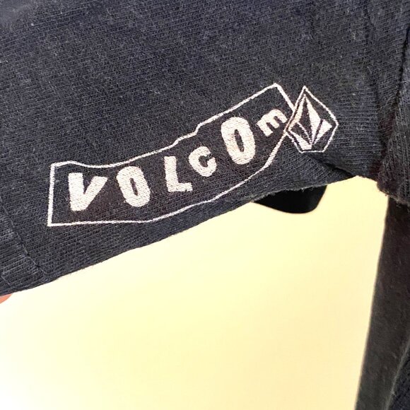 Things of Cloth Volcom Black Short-sleeve T-Shirt - Picture 3 of 6